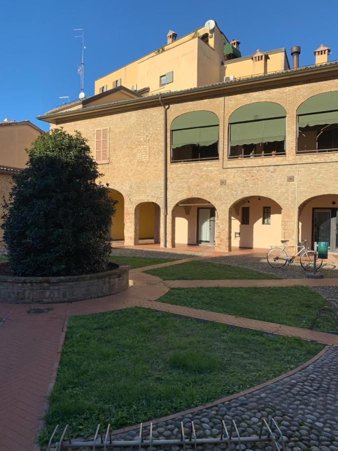 La Rocca Luxury Apartment Parma Eksteriør billede
