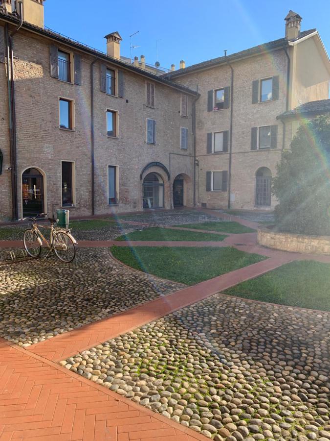 La Rocca Luxury Apartment Parma Eksteriør billede